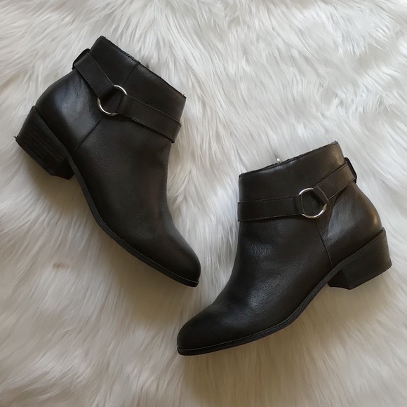 Chinese Laundry Shoes - ❤️ Chinese Laundry O Ring Strap Ankle Booties